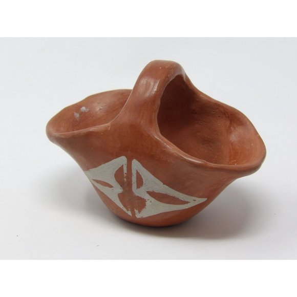 Vintage Handmade Miniature Terracotta Glazed Bridal Basket 3" H x 4 1/2" L x 2 3 - Picture 2 of 10